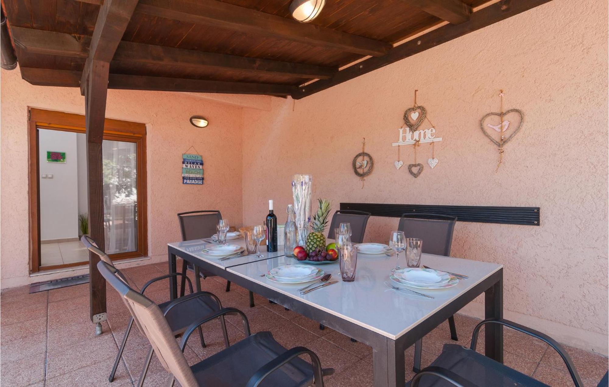 Cozy Home In Mudri Dolac With Kitchen Basina Esterno foto