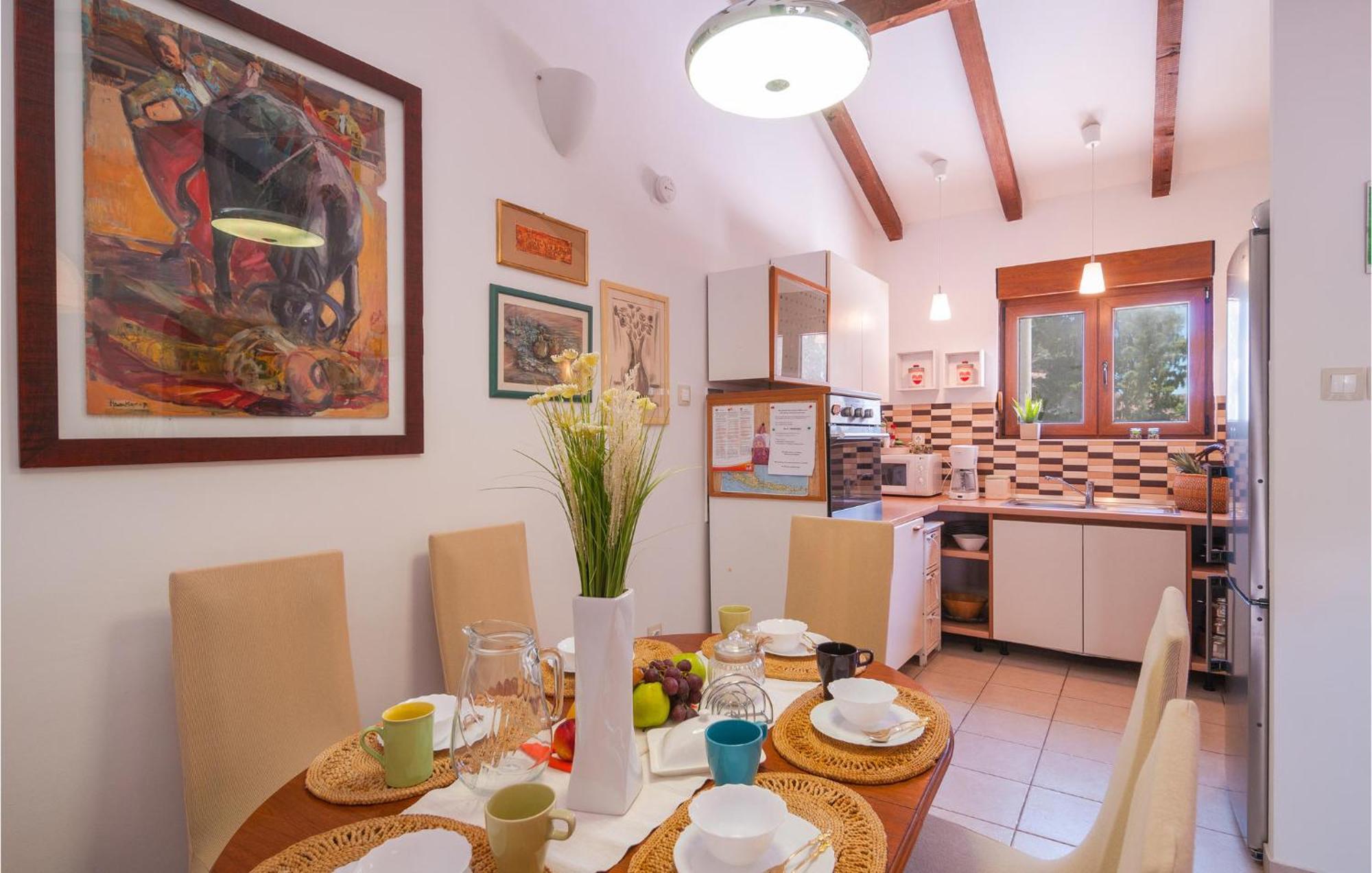 Cozy Home In Mudri Dolac With Kitchen Basina Esterno foto