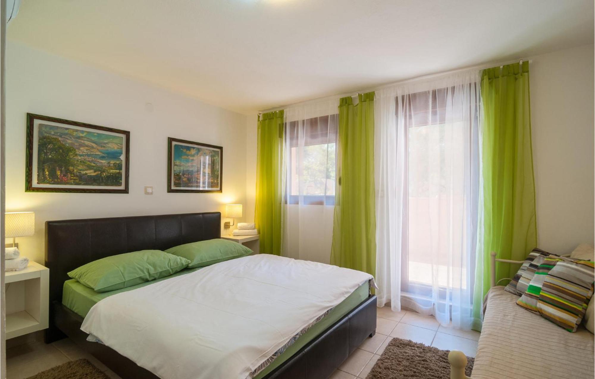 Cozy Home In Mudri Dolac With Kitchen Basina Esterno foto