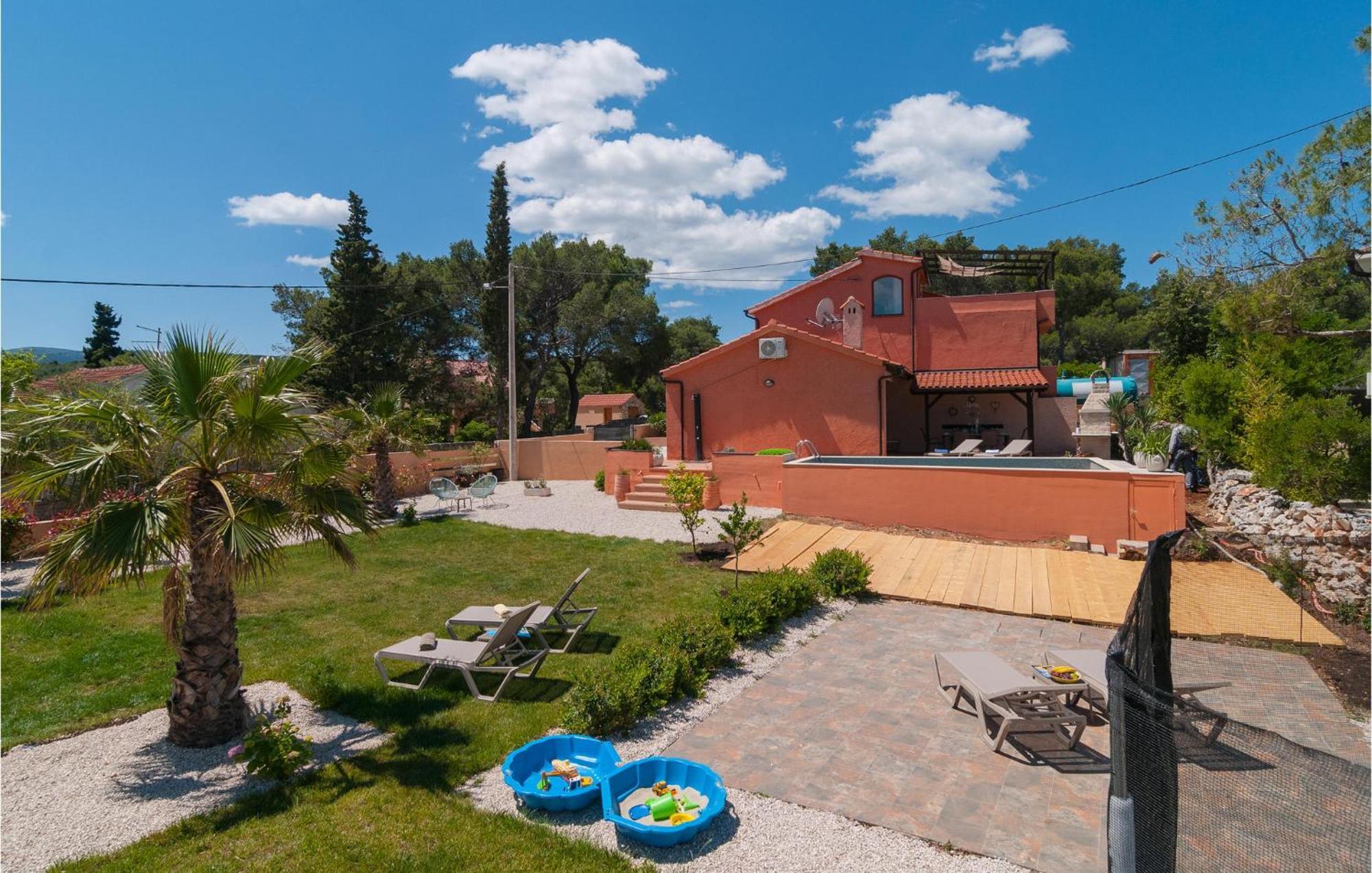 Cozy Home In Mudri Dolac With Kitchen Basina Esterno foto